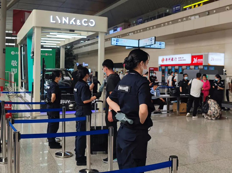 全国机场全力促进暑期安检设备检查